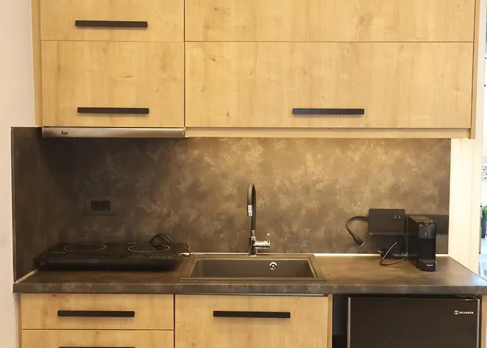 Aparthotel Casa Di Angela 4*